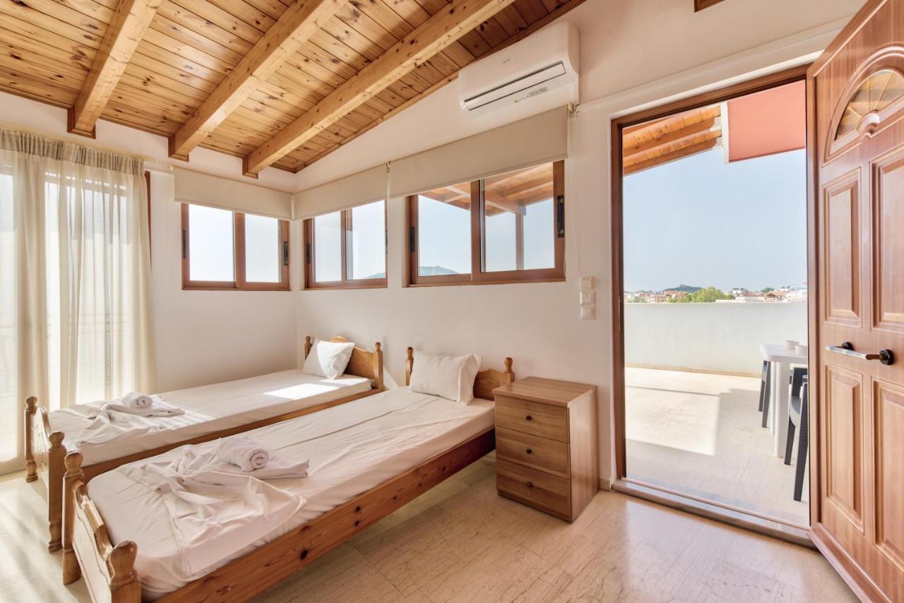 Saint Loukas Studios Città di Zante Esterno foto