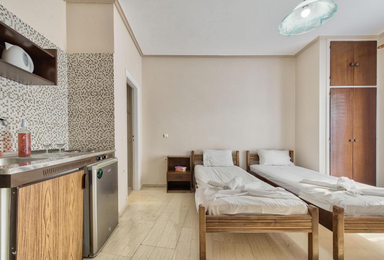 Saint Loukas Studios Città di Zante Esterno foto